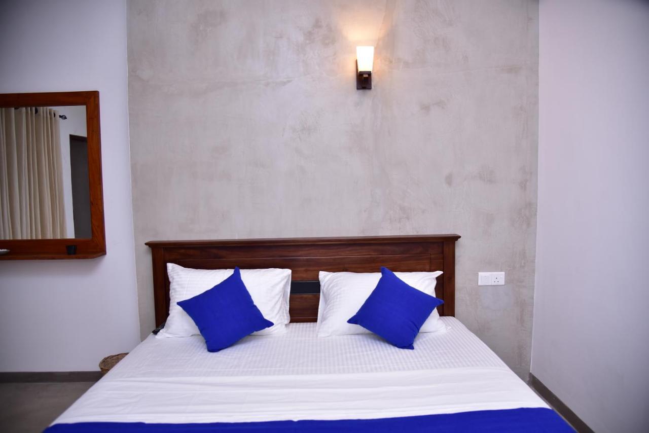 Lily Holiday Apartments Хіккадува Екстер'єр фото