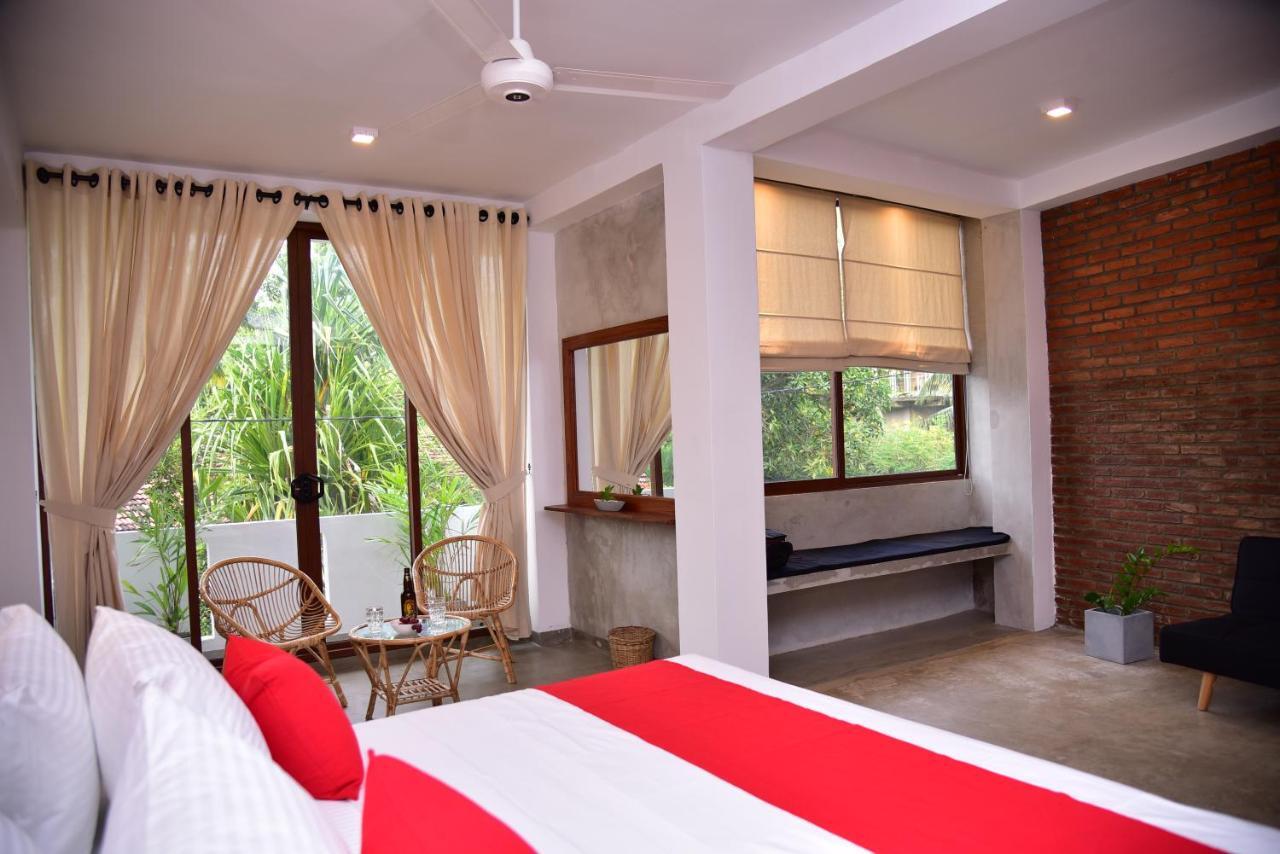 Lily Holiday Apartments Хіккадува Екстер'єр фото