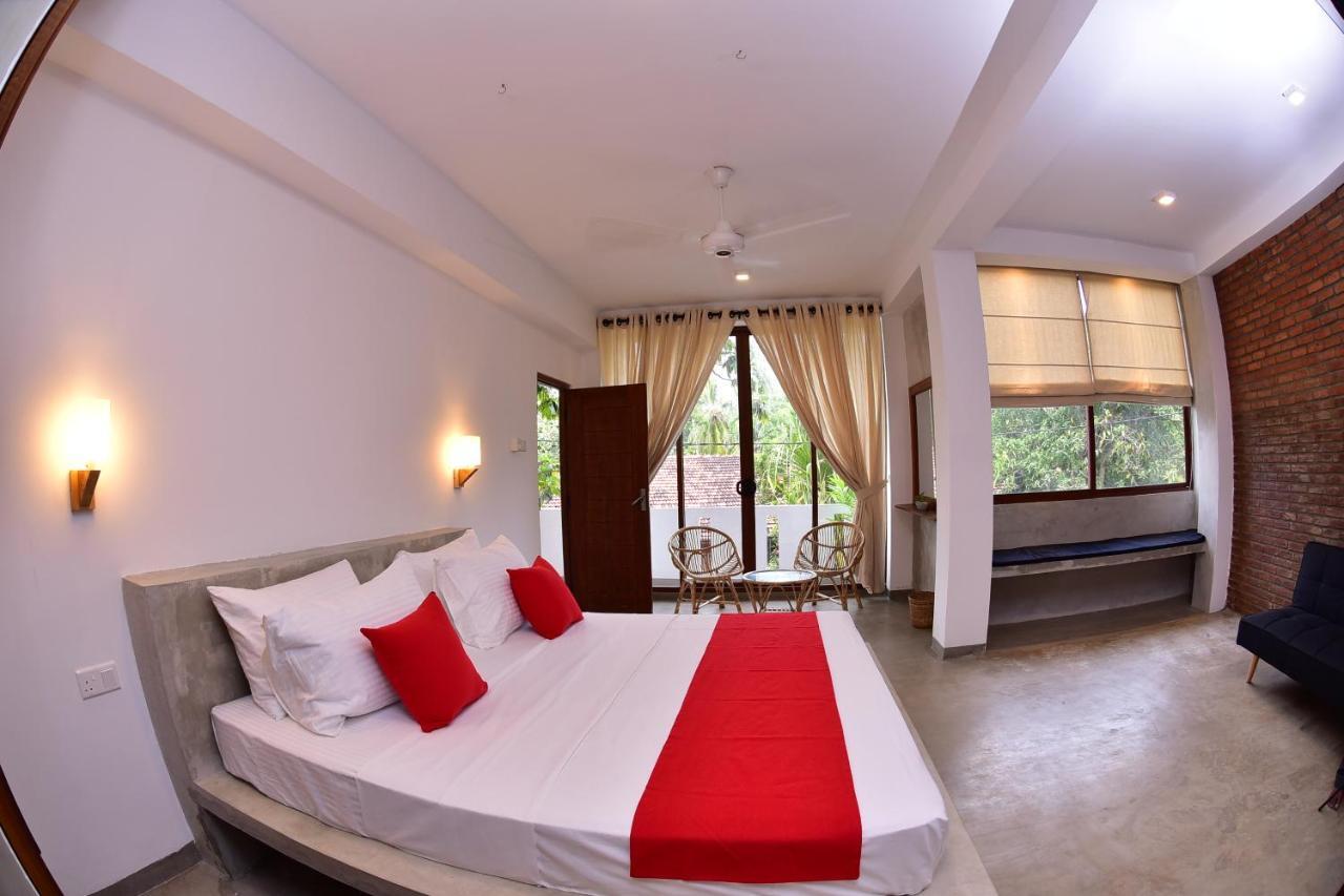 Lily Holiday Apartments Хіккадува Екстер'єр фото